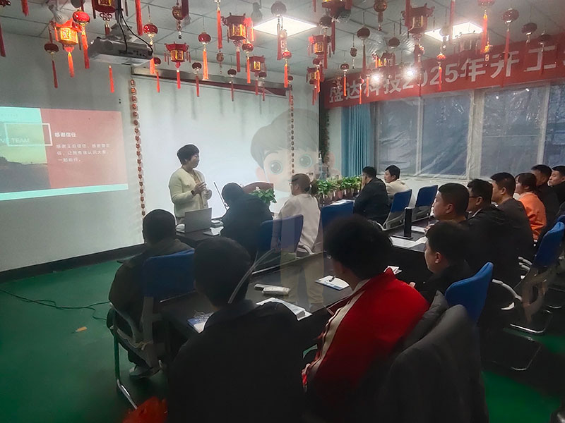 思維破繭，共赴成長：盛達(dá)拉彎共讀聯(lián)盟學(xué)習(xí)小組進(jìn)階之旅
