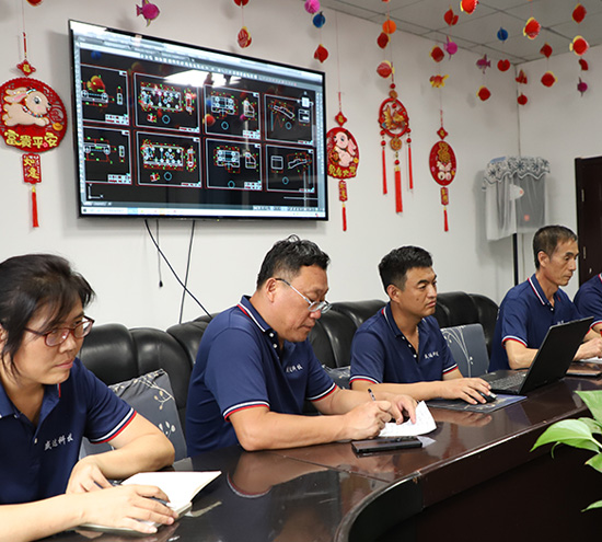 北京拉彎加工廠召開安全生產(chǎn)部署會，致力于打造安全可靠的工作環(huán)境